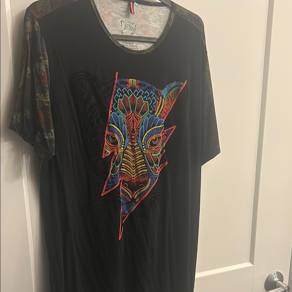 Black Graphic Short Sleeve Tee Black Graphic Short Sleeve Tee